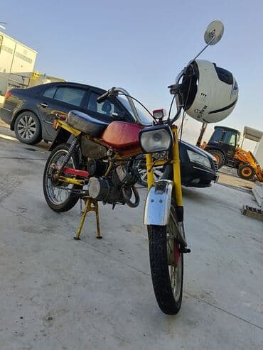 Мопеды, скутеры: Moped/motosiklet – klassik model Təkərləri təzə almışam. motaru təzə — 3