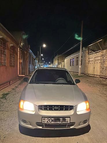 Hyundai Accent GL sedan - Kuzov: sedan, gümüşü rəng - Mühərrik