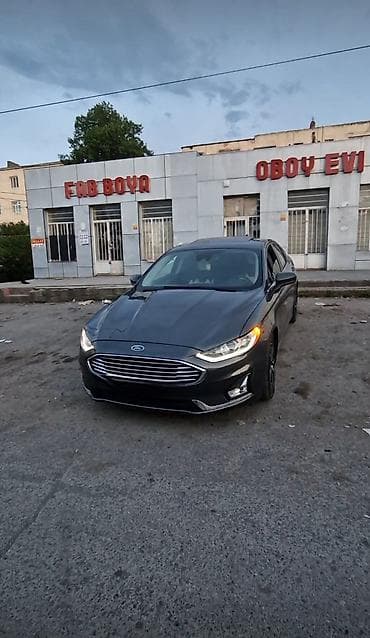 kia sorento oluxana: Ford Fusion: 1.5 l | 2019 il 292000 km Sedan — 1