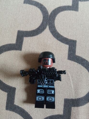 lego satışı: Lego minifuguralar çox ucuza satilir əsgərlər silahları ilə verilir — 3