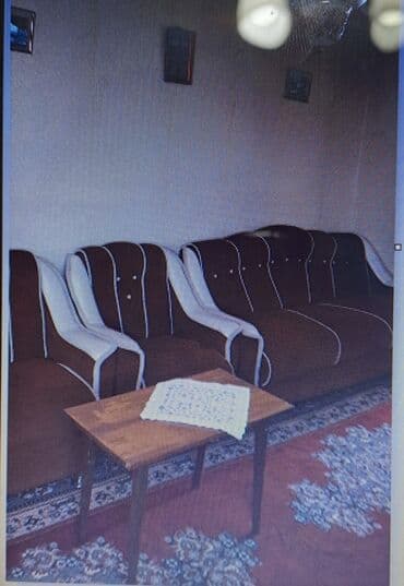 qonaq otagi ucun divar kagizlari: Divan, Divan — 2