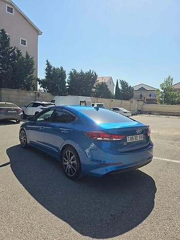 Транспорт: Hyundai Elantra: 2 л | 2017 г. Седан — 5