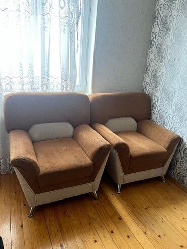 Кресла: Б/у, 2 кресла, Кресло, Нераскладной — 1