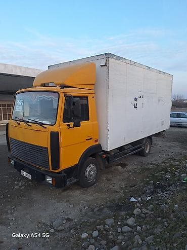 kamaz teker: Yük maşını – qapalı furgon tipli Xüsusiyyətlər:Hzır sürlən maşınbı - — 2