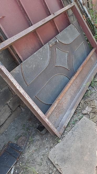 Qaraj darvazaları — 3