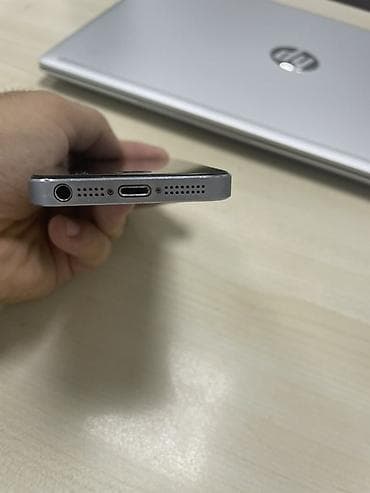 ayfon 6 s: IPhone 5s, Space Gray, Barmaq izi — 4