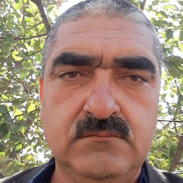 требуется садовник: Дворник, садовник, 57 лет, С опытом — 1