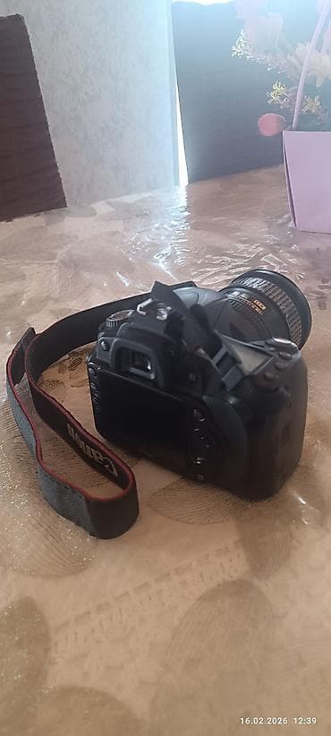 canon 5d mark iv: Nikon d90 satlir Normal vezyetde Usuntde canta kart adapter verlir — 2