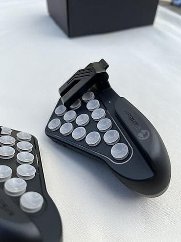 144 hz monitör: GameSir F7 Claw – planşetlər üçün oyun pultu - Model: GameSir F7 Claw — 6
