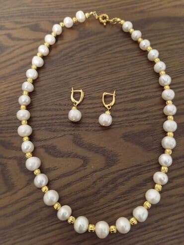 qas sirqalar: Dəstə daxildir: Muncuq, Üzük, Sırğa — 1