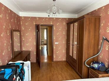 guneslide kiraye evler: Razində yaxın nazim ismailov kücesində 5 mertebeli binanın 2-ci — 11