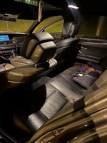 ucuz bmw: BMW 5 Series (F10) sedan - Kuzov: qara rəng, 4 qapı, M-stil — 8