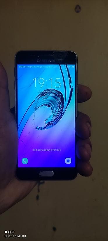 kreditle iphone 11: Məhsul: Samsung smartfon (model ön hissədə “Samsung” loqolu, Home — 1