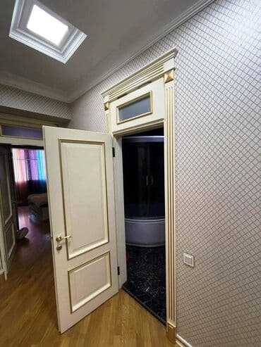 yasamalda satilan bina evleri: 1-ci mikrorayon, 4 otaqlı, Yeni tikili, m. İnşaatçılar, 181 kv. m — 21