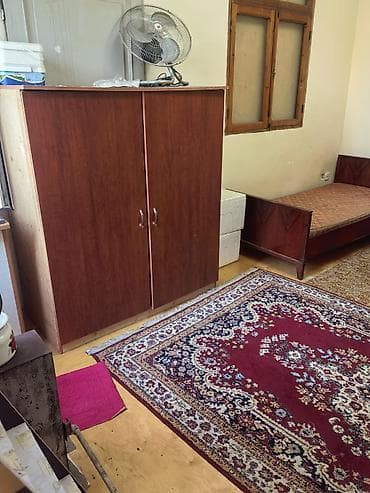 ev kirayesi: İnşaatçılar metrosuna yaxın xazeykalı ev verilir 1 otaq. 2 nəfər üçün — 1
