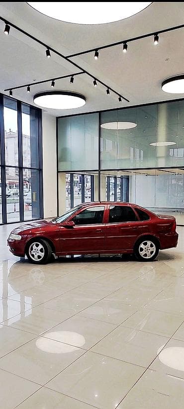 opel vektra a: Opel Vectra: 1.6 l | 1997 il 200000 km Sedan — 3