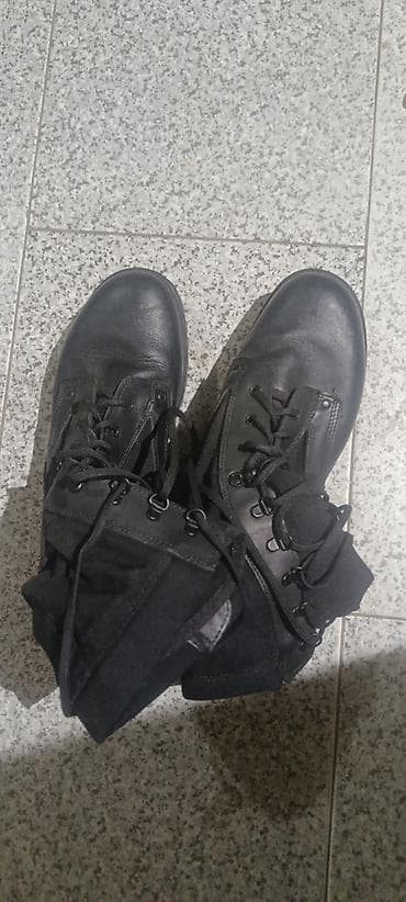 rezin çəkmə qiyməti: 2 Cüt Qara rəngdə hərbi/taktiki çəkmələr 1 çi model qırağı qara parça — 8