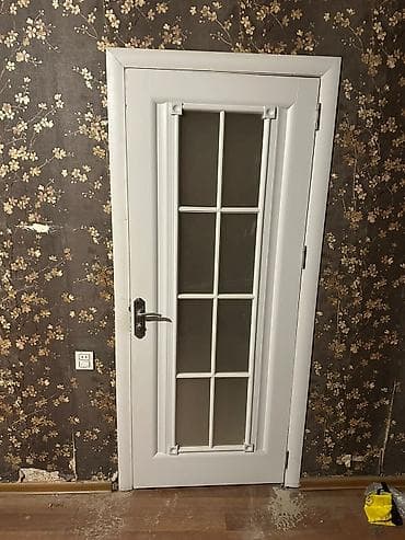 3 eded qapi 1 ededi 120azn. Olcu 200*80. Unvan Nerimanov m 3640 Nigaz