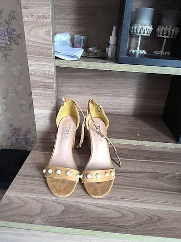 çəkməcə: Qadın çəkmələri və botları – 2 model bir yerdə 1) Qara süet uzun — 9