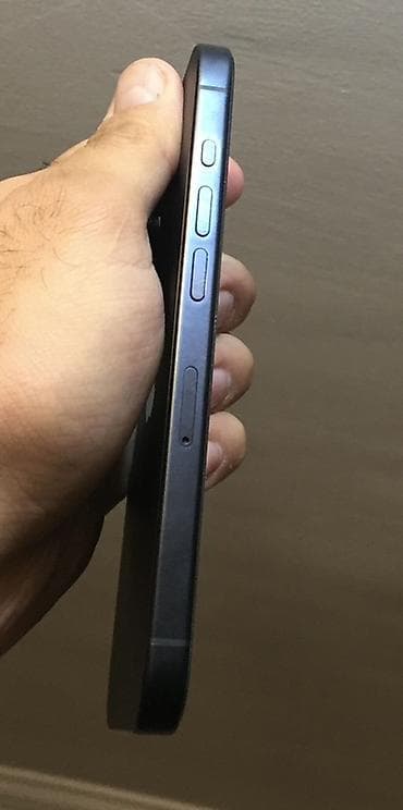 ayfon 7 s: IPhone 15 Pro, 128 GB, Mavi, Face ID — 7