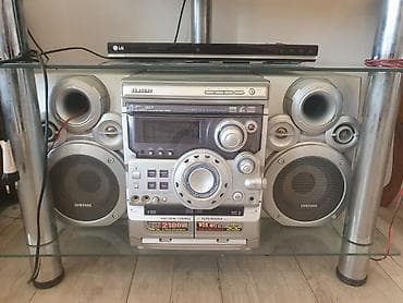 stolustu komputer: Künc masa, Polkalı, Siyirməli, Metal, Zəmanətsiz, Kredit yoxdur — 2