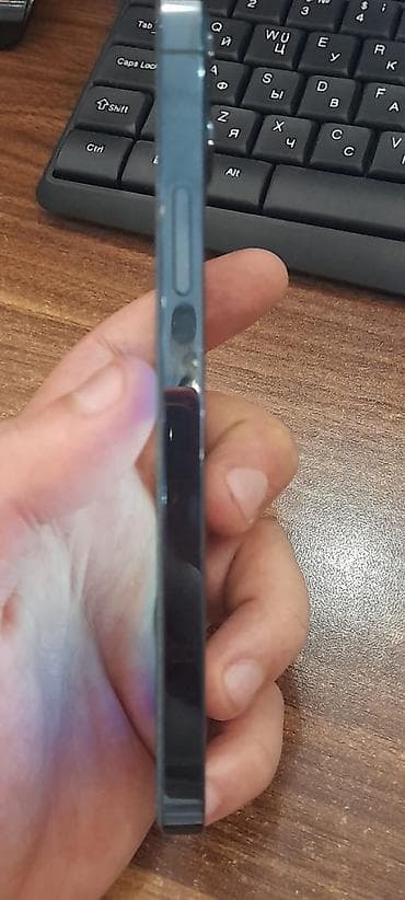 IPhone 12 Pro — 4