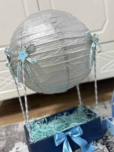 bəzək: Dekorativ “isti hava şarı” kompozisiyası – oğlan bebek temalı - Üst — 2