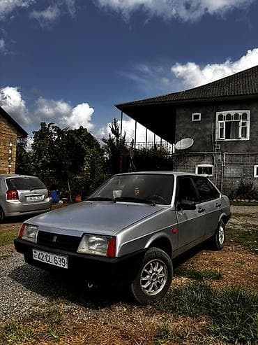 ford focus 2000: VAZ (LADA) 21099: 1.6 l | 2001 il 256000 km Sedan — 1