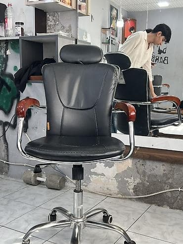 Barber kreslosu 1 i 120azna Bərbər/kosmetologiya salonu üçün peşəkar