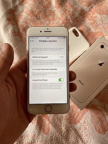 ucuz telefonlar ayfon: IPhone 8, 64 GB, Qızılı, Barmaq izi — 4