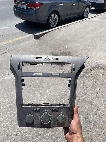 Chevrolet Cruze (2009-2014) üçün mərkəzi konsol paneli və iqlim lalafo.az -da Chevrolet Cruze (2009-2014) üçün mərkəzi konsol paneli və iqlim