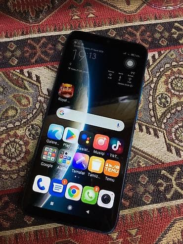 sim kart: Xiaomi Redmi smartfon - Rəng: mavi korpus - Ekran: tam ekran ön — 1