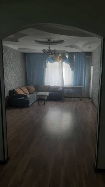 şirvan seherinde tecili satilan evler: 3 otaqlı, Yeni tikili, 110 kv. m — 1