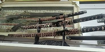 lenin: Dekorativ samuray qılıncları seti – 3-lü - Komplekt: katana — 4