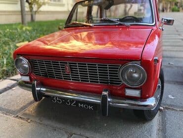 1 43 modelka: VAZ, 2000 il, 1:8, Dəmir, Ödənişli çatdırılma, Rayonlara çatdırılma, Ünvandan götürmə — 8