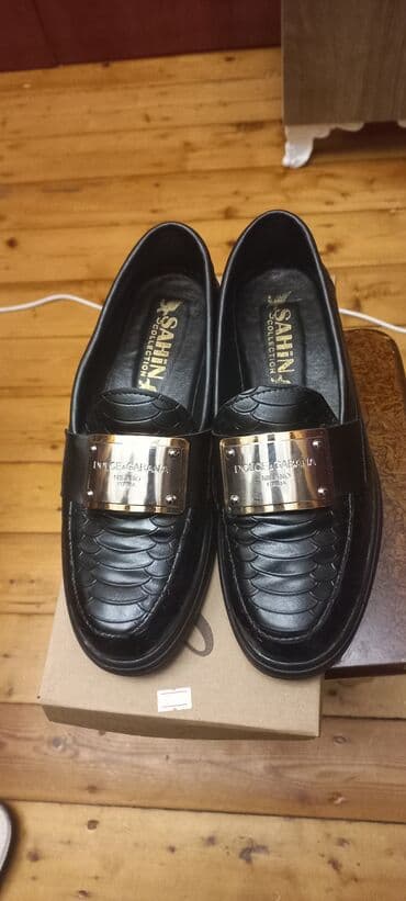 Women's Sneakers and athletic shoes: Məhsul: Kişi loaferi - Rəng: qara - Üst hissə: pullu naxışlı parlaq — 3