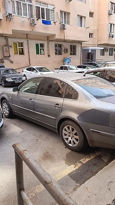 passat disk: Volkswagen Passat: 1.8 l | 2002 il Sedan — 1
