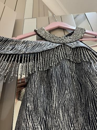 dress: 350azn alinib 1 defe geyinilib Gümüşü naxışlı uzun abiye geyim - — 4