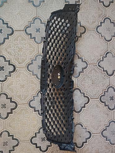 kia forte diffuser: KIA Sorento ön radiator barmaqlığı(oblisovka) - Orijinal. KIA emblemi — 2