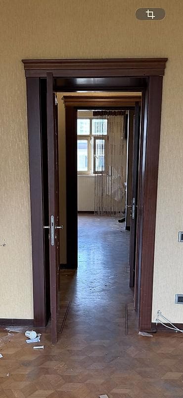 islenmis ev qapilar: Ev qapisi 3u bir yerde 120 m bu qiymete qapi yoxdu zeng ele gel apar — 4