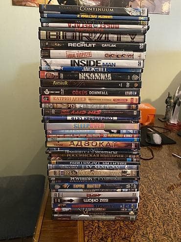 CD, DVD disklər: DVD disklərdən ibarət böyük kolleksiya Məzmun: - Kino və seriallar — 2