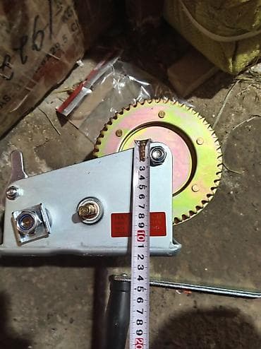 kabel yeri acan: Mexaniki əl vintci – Gear Winch 2500 LB - Daşıma gücü: 2500 lb — 4