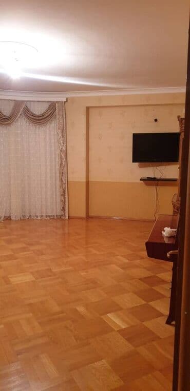 yeni guneslide 3 otaqli evler: 3 otaqlı, Yeni tikili, 110 kv. m — 5