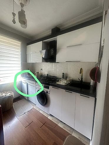 Yaxsı veziyyetde üzerinin mermeri yoxdu sınıb — 1