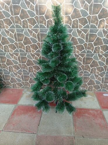 Məhsul: Süni Yeni il şam ağacı - İki ölçü variantı: - Hündürlük: 80