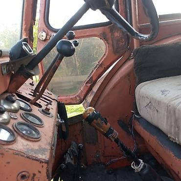 islenmis traktor satisi: İl-1992 SƏNƏDLƏRİ qaydasındadır razılaşma var gündəlik sürülür MATOR — 7