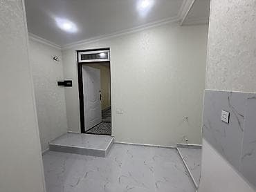 berde ev: Bakı, 20-ci sahə, 3 otaqlı, Köhnə tikili, m. Elmlər Akademiyası, 85 kv. m — 2