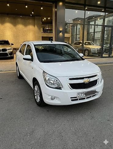 mapetlerin satisi: Chevrolet Cobalt: 1.5 l | 2024 il 150000 km Sedan — 1