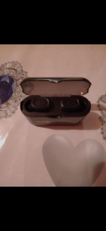 telefon aksesuarları toptan satış: Sabirabada qlaq cıq naşnik satlır 2 bir yerde 50 azın — 2