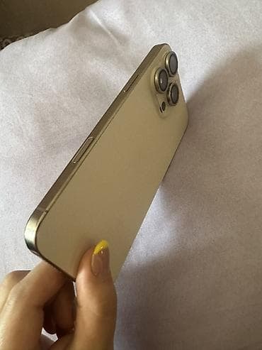 ipad 6 plus: IPhone 16 Pro Max, Qızılı, Face ID — 2